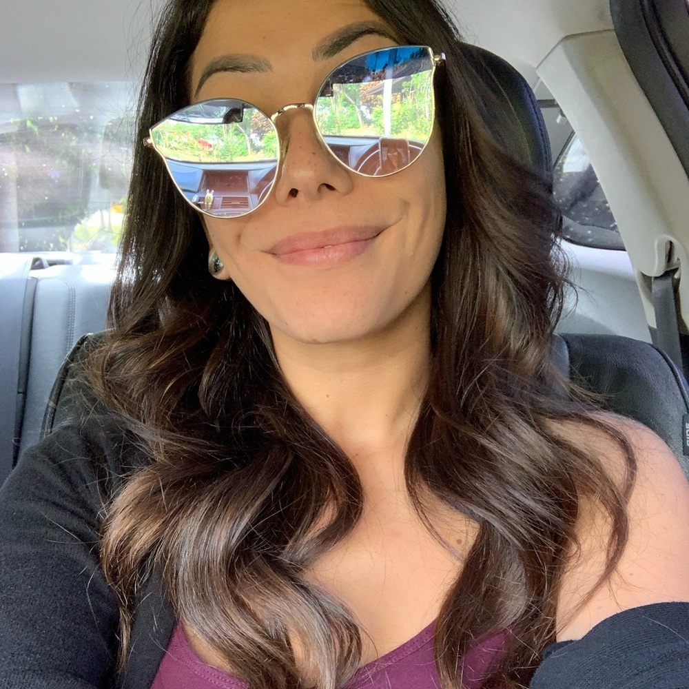 Meet your Posher, Lex